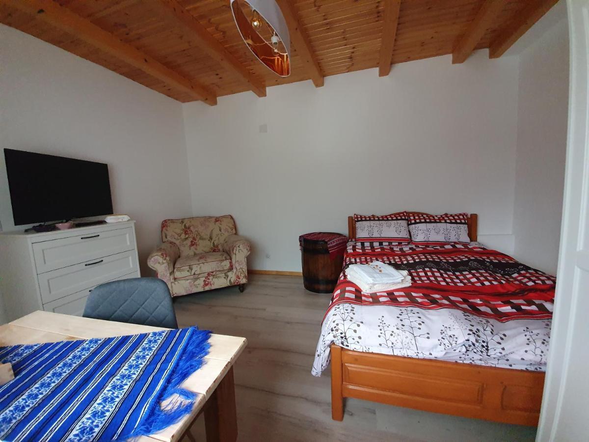 Casa Axa Hotel Paraul Carjei Buitenkant foto
